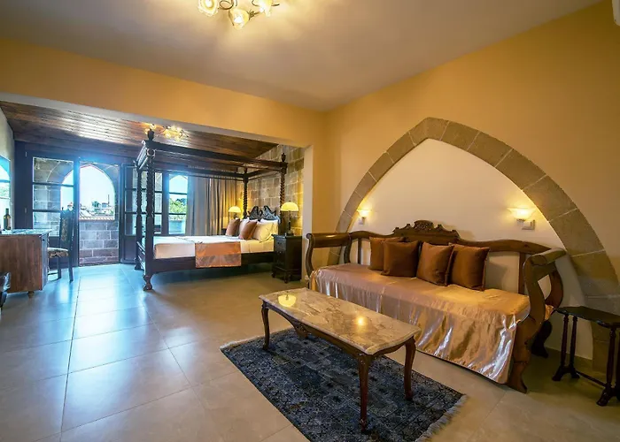 S.Nikolis' Historic Boutique Hotel