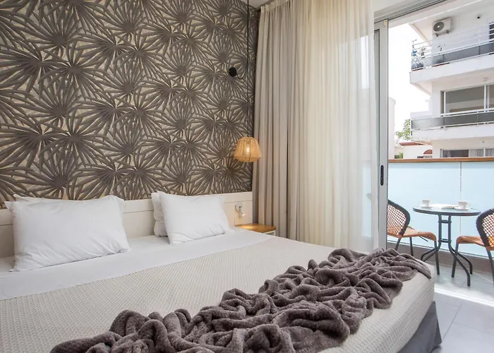 Atlantis Boutique City Hotel